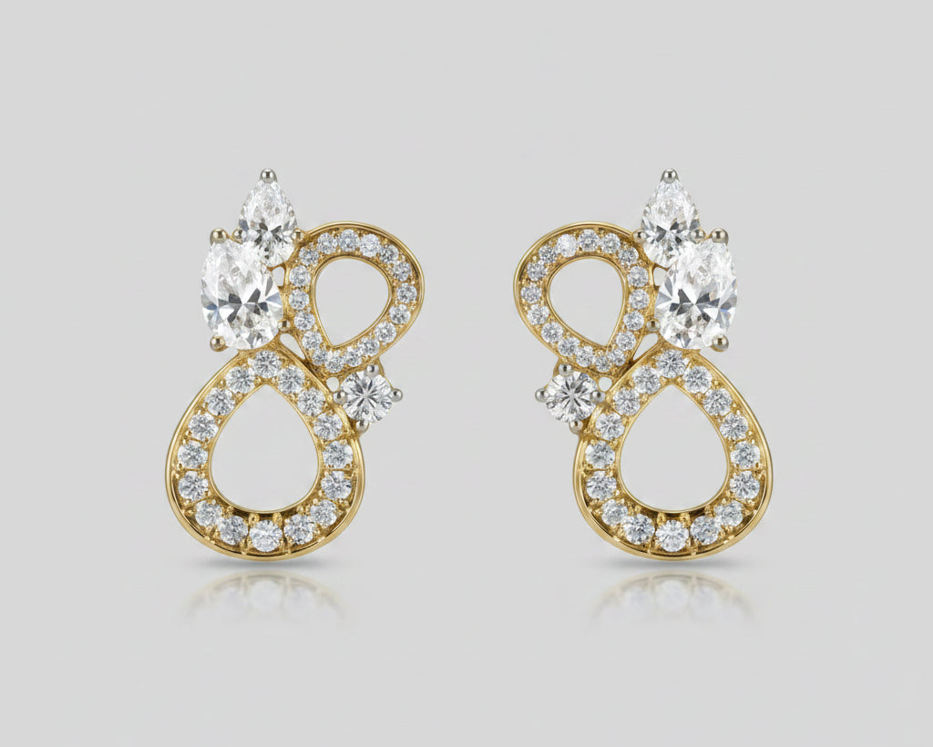 Pear Shaped Diamond earring